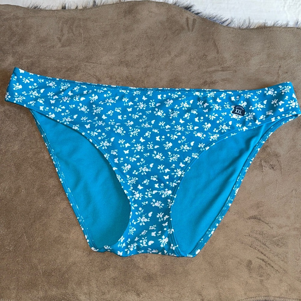 Hollister *NWOT* Women’s Floral Print Bikini Bottoms